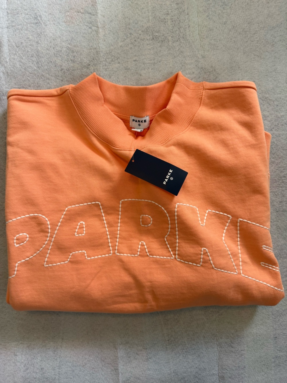 🧡 NWT PARKE x Target Sweatshirt 🧡